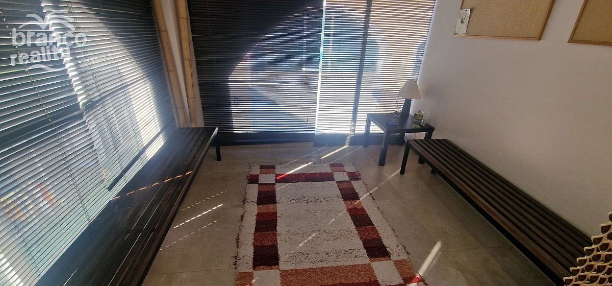 Prodej komerčního objektu (jiného typu) 180 m² - Més