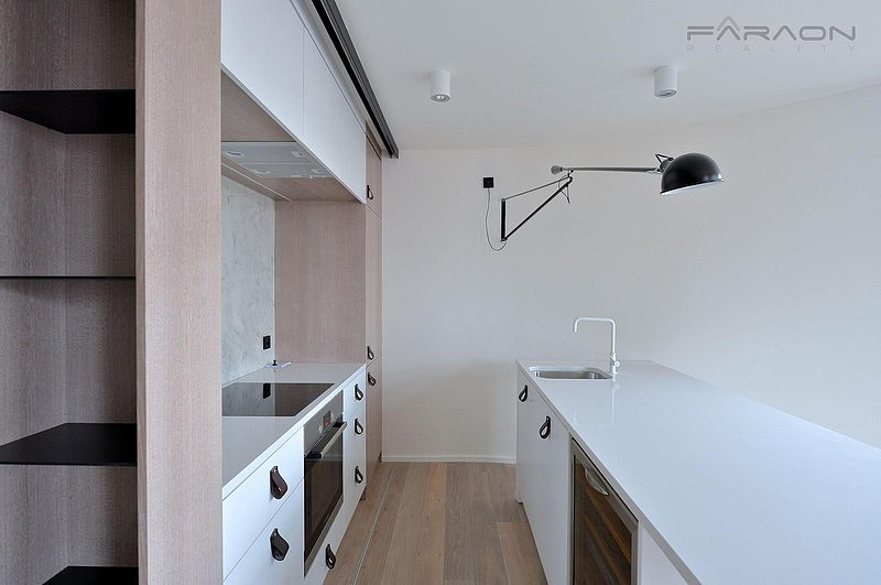 Pronájem bytu 2+kk 60 m² - View 3