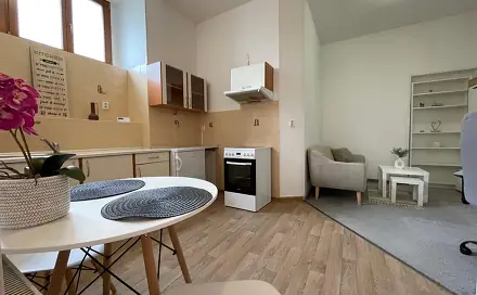 Prodej bytu 2+kk 32 m², Jungmannova, Jablonec nad Nisou