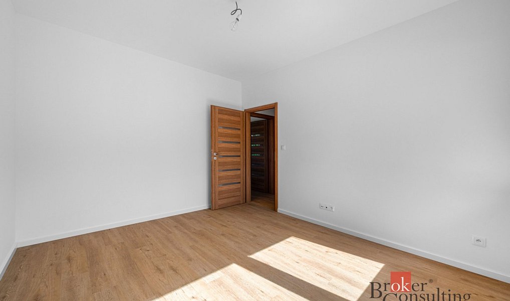 Prodej domu 97 m² s pozemkem 227 m², Chvaletice – náhled fotky 17