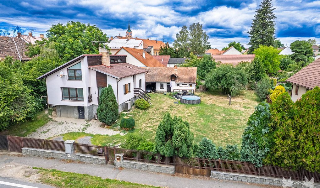 Prodej domu 350 m² s pozemkem 1 197 m², Mirovice – náhled fotky 33