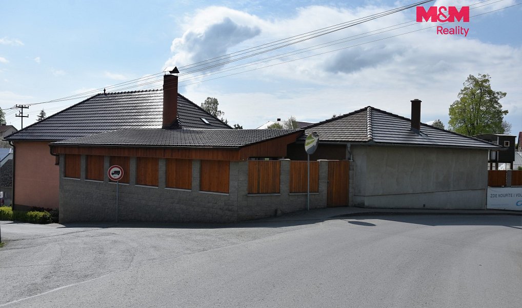 Prodej domu 180 m² s pozemkem 1 217 m², Spálov – náhled fotky 4