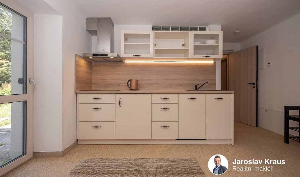 Prodej domu 373 m² s pozemkem 1 234 m², Roprachtice – náhled fotky 16