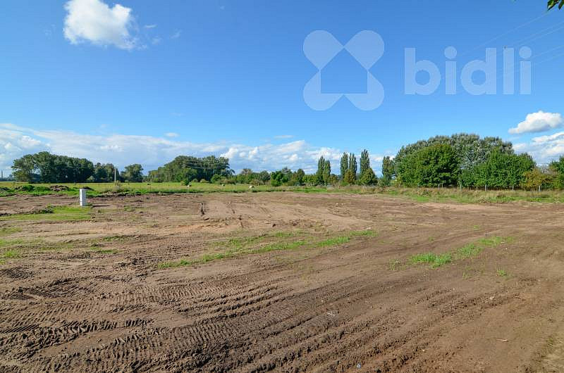 Prodej stavebního pozemku 933 m² – fotografie 4