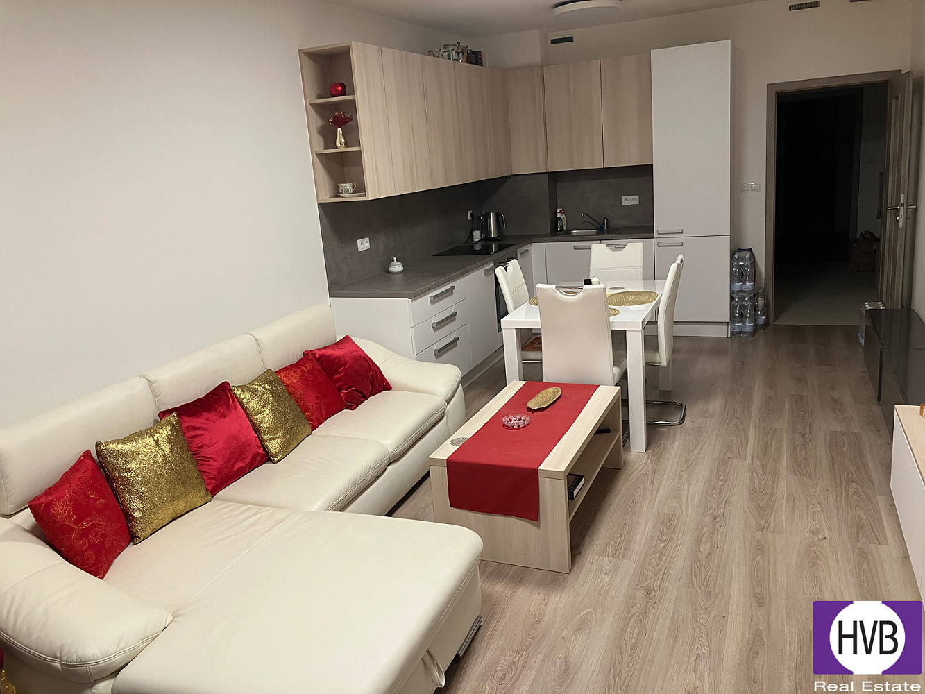Prodej bytu 2+kk 63 m² — photo 2