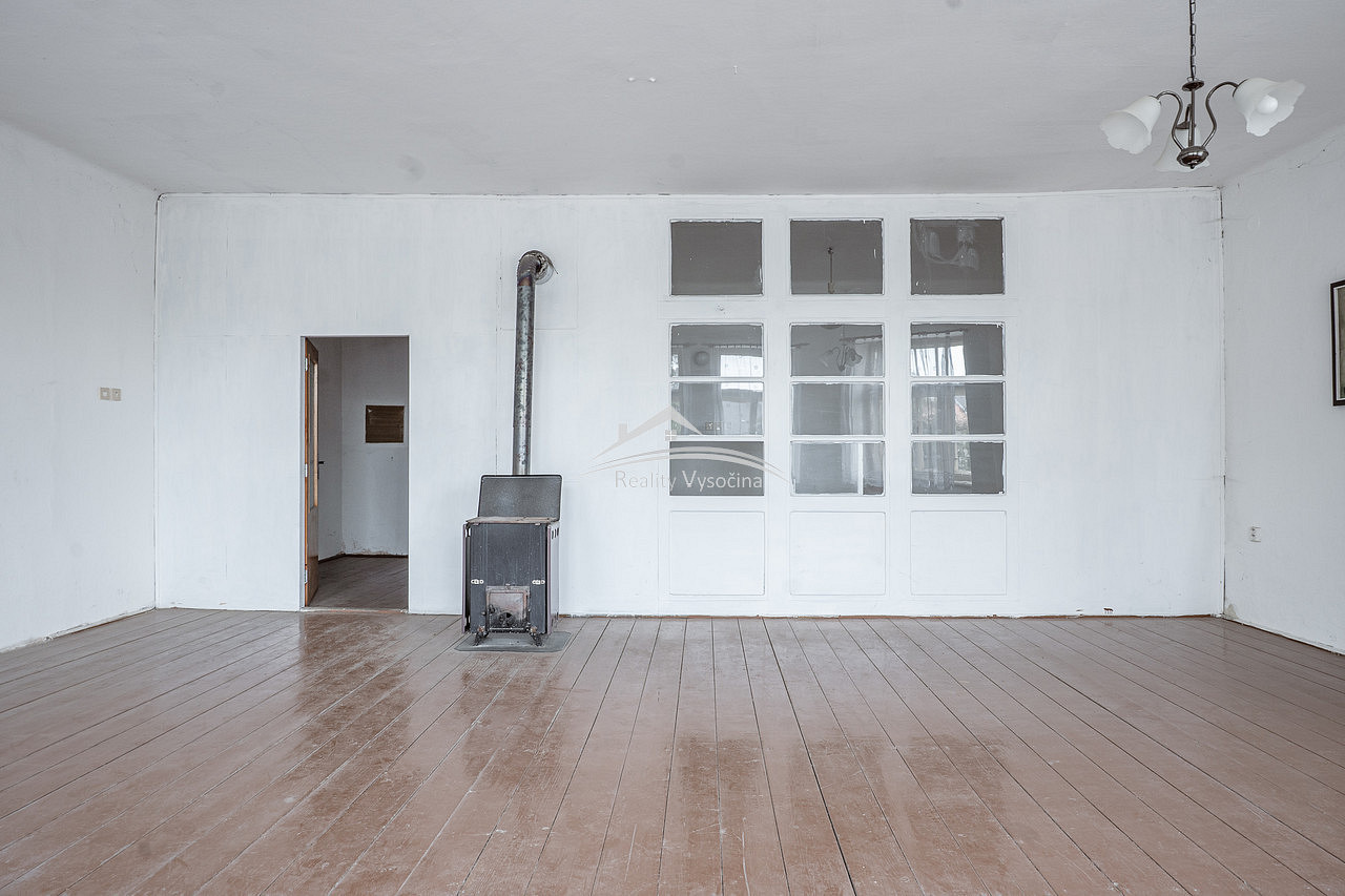 Prodej nájemního domu, činžáku 654 m² – pohled 5