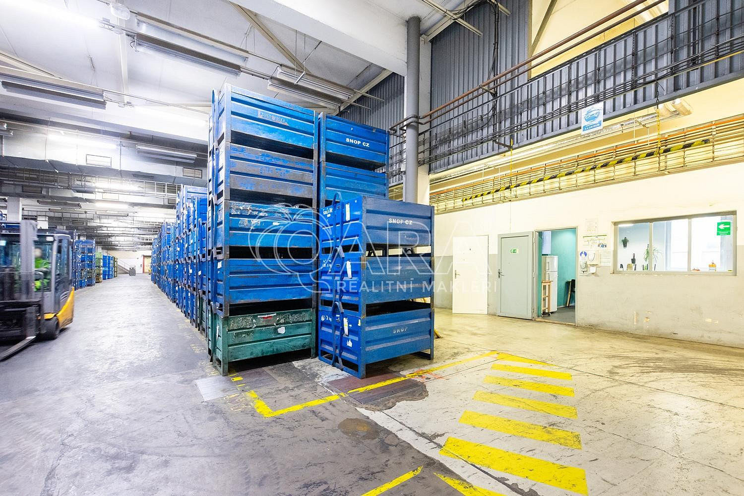 Pronájem skladovacích prostor 3 396 m² – fotografie 4