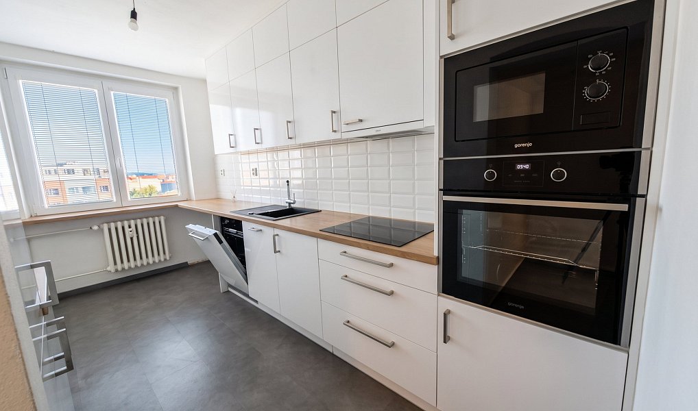 Pronájem bytu 3+1 77 m², Brno – náhled fotky 2
