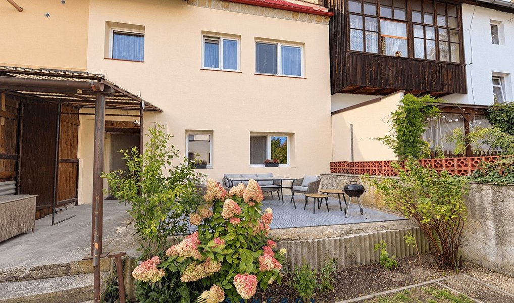Prodej domu 200 m² s pozemkem 210 m², Doksy – náhled fotky 3