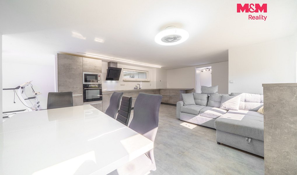Prodej chaty/chalupy 130 m² s pozemkem 440 m², Hroznětín – náhled fotky 7