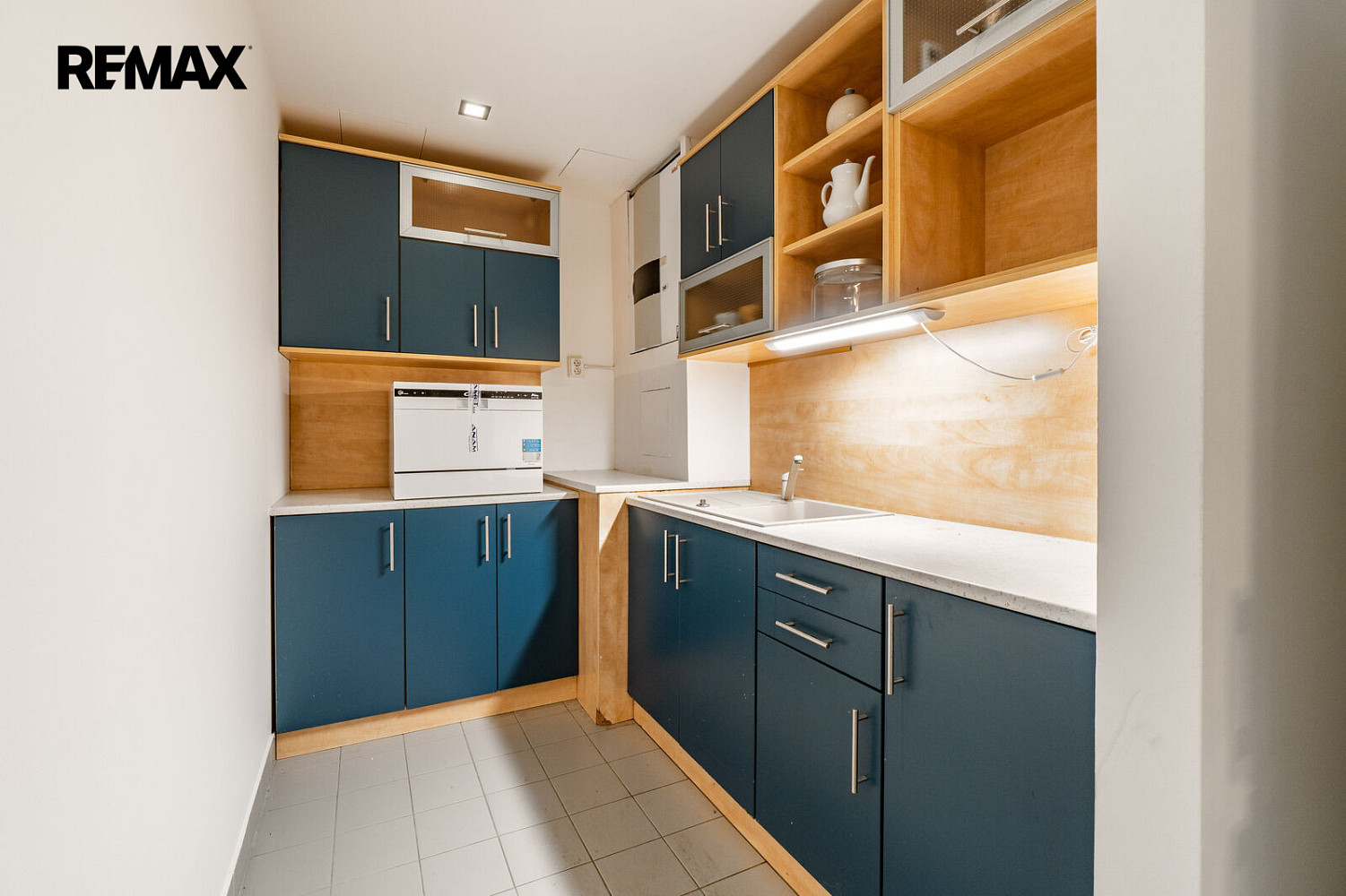 Pronájem kanceláře 103 m² – fotografie 4