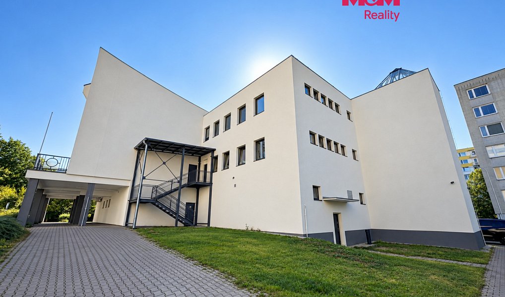 Pronájem komerčního prostoru, 12 m², Polabiny - Pardubice, Pardubice