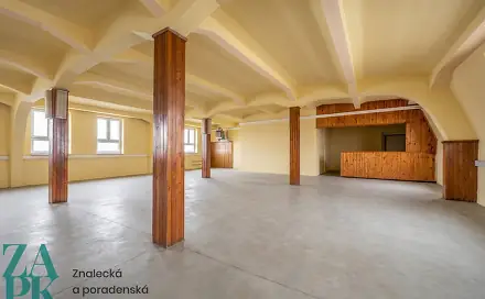 Pronájem kanceláře 196 m², Pekařská, Cheb