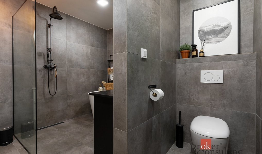Prodej bytu 4+kk 100 m², Opava – náhled fotky 18