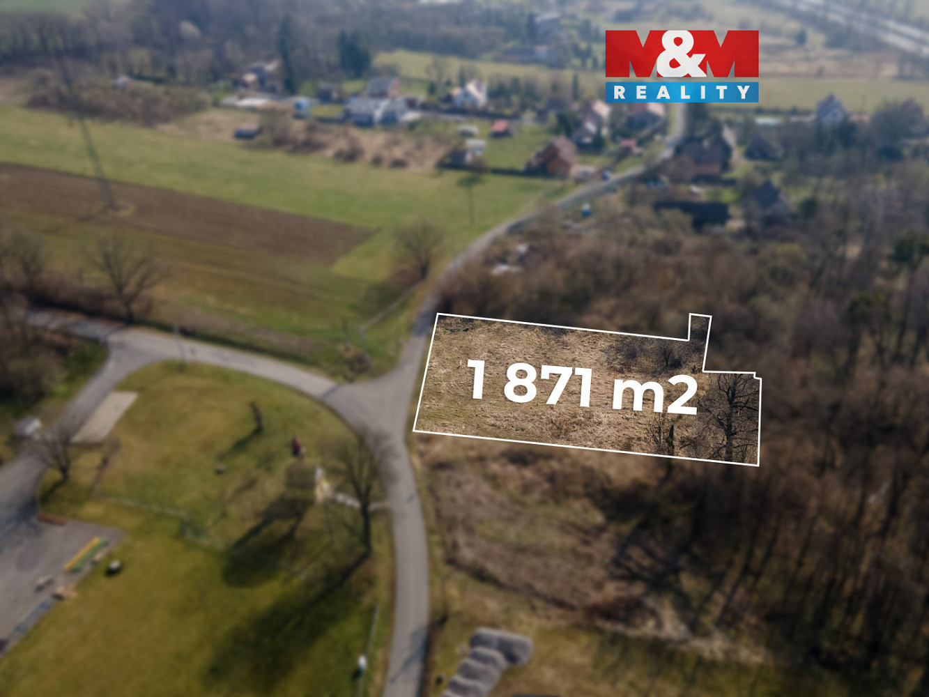Prodej stavebního pozemku 1 871 m²
