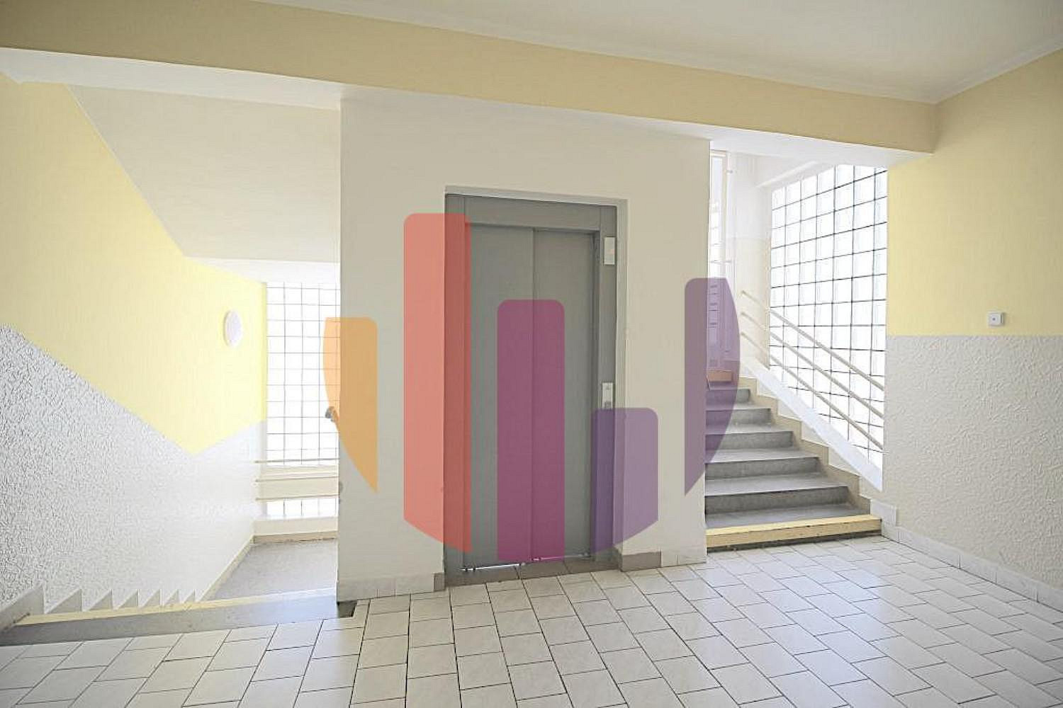 Pronájem kanceláře 320 m² – pohled 4