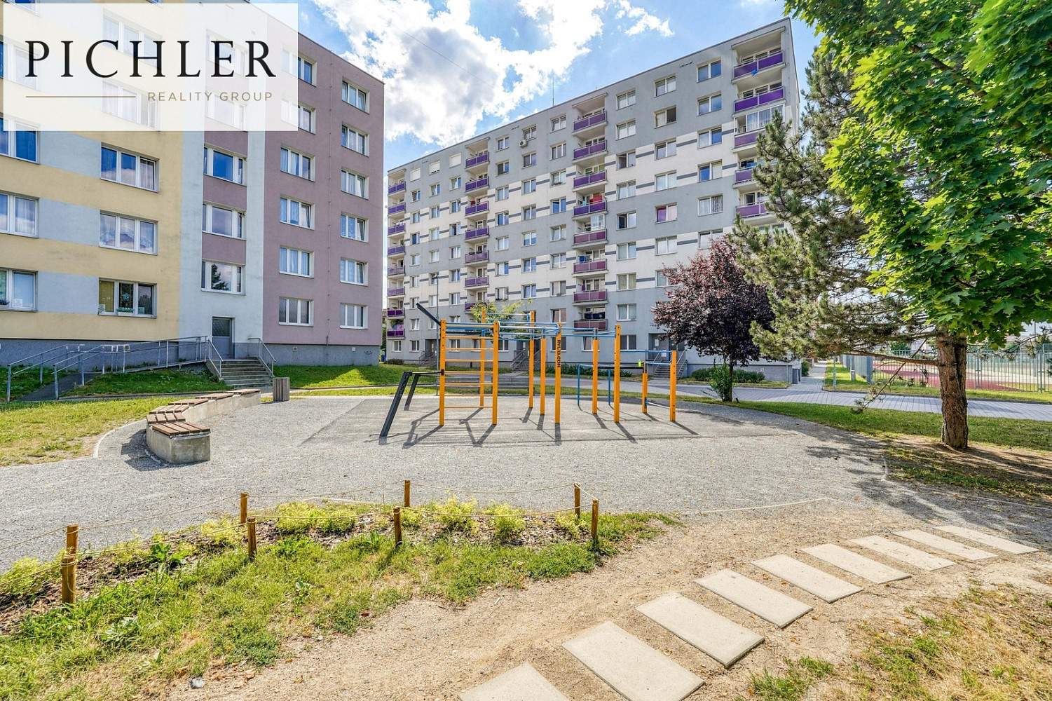 Prodej bytu 3+1 66 m² — photo 2