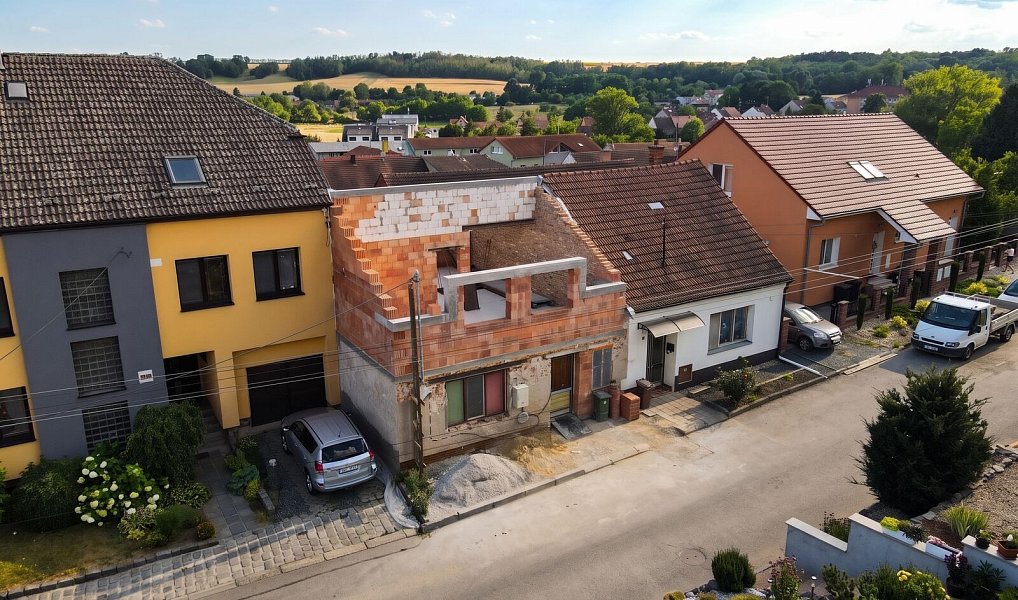 Prodej domu 201 m² s pozemkem 301 m², Želešice – náhled fotky 46