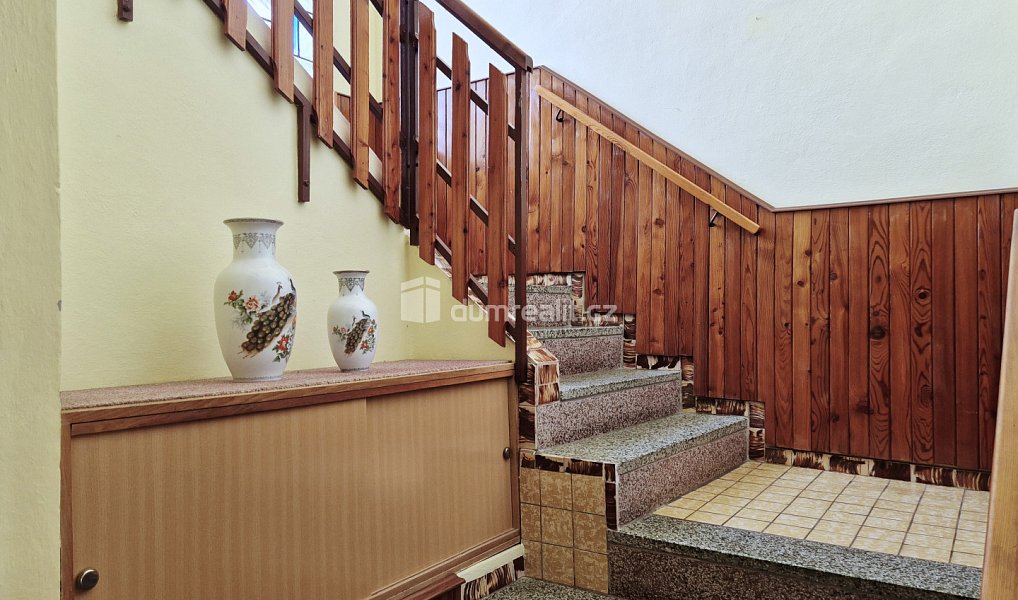 Prodej domu 230 m² s pozemkem 485 m², Kaplice – náhled fotky 25