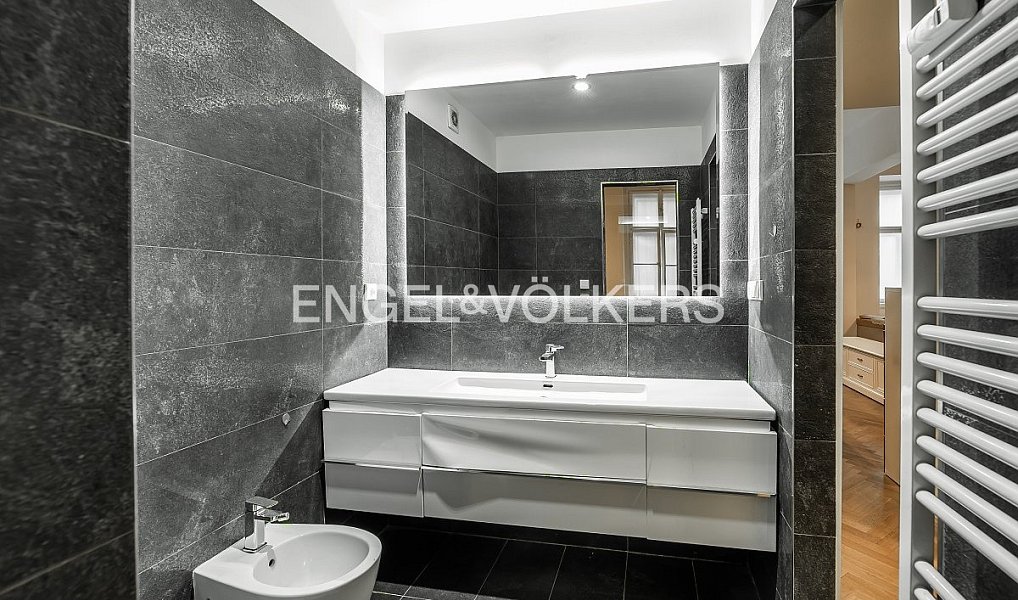 Pronájem bytu 3+kk 78 m², Praha – náhled fotky 9