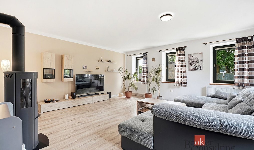 Prodej domu 162 m² s pozemkem 1 146 m², Rumburk – náhled fotky 11