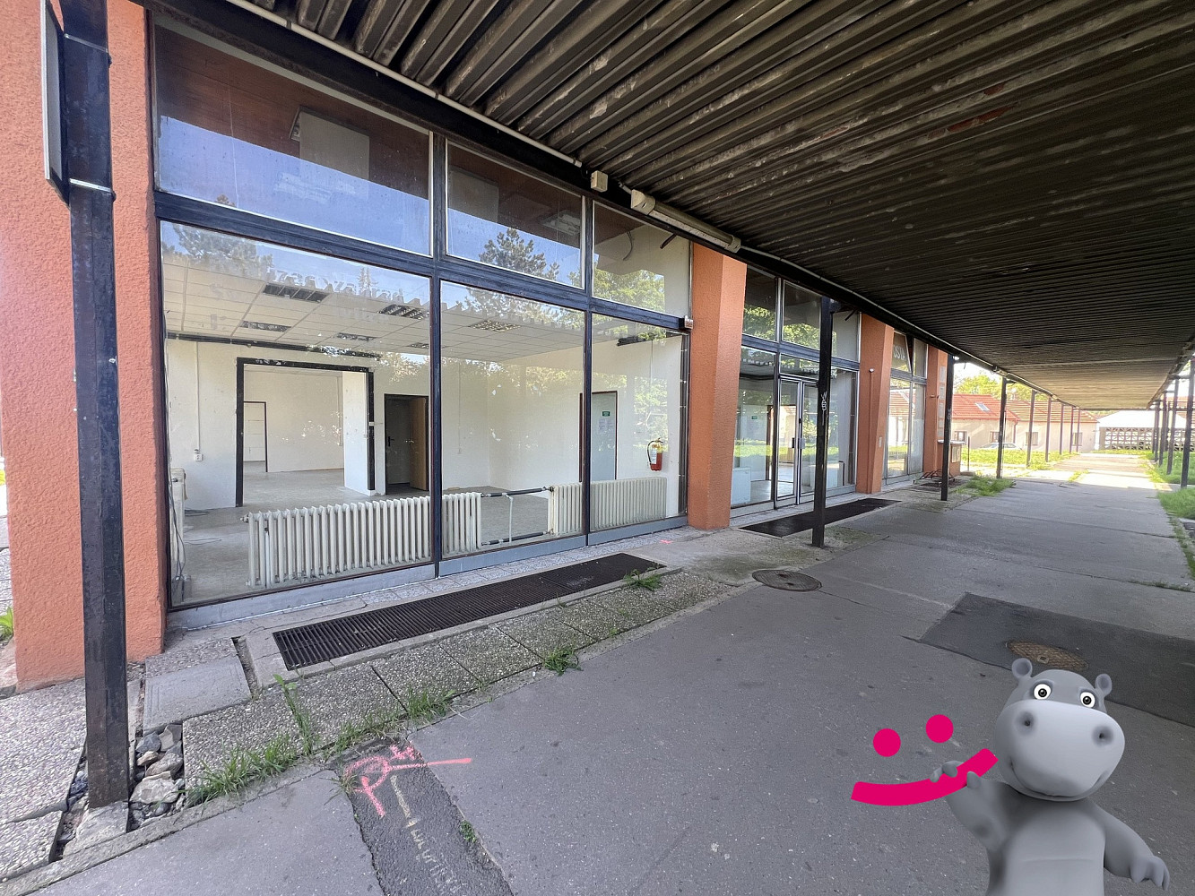 Prodej obchodních prostor 218 m² – fotografie 4