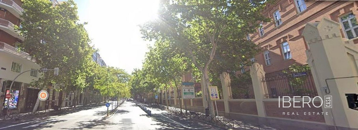 Piso 5+kk – Madrid, Barrio de los Austrias, Centro - Vista 3