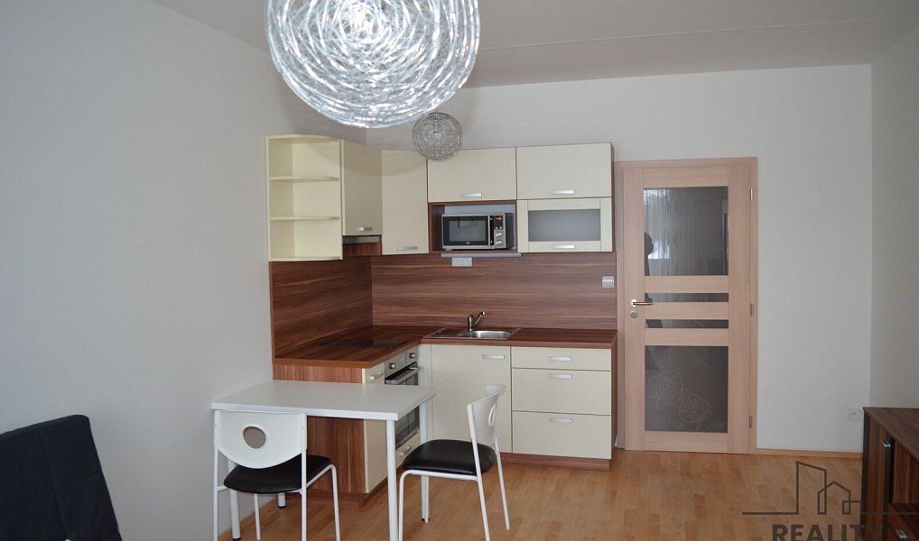Pronájem bytu 1+kk, 31 m², Žďár nad Sázavou, Velká Bíteš