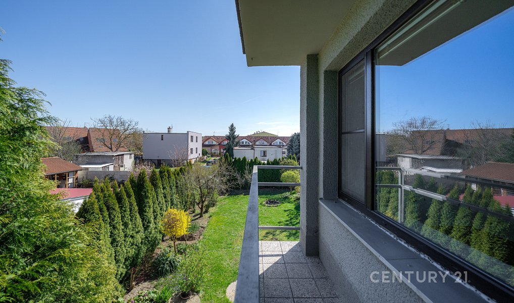 Prodej domu 217 m² s pozemkem 800 m², Nehvizdy – náhled fotky 19