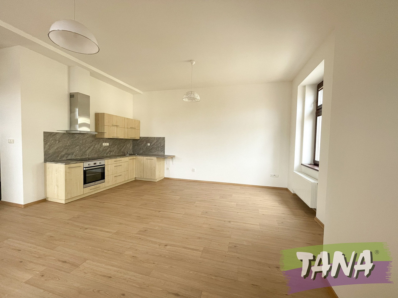Pronájem bytu 1+kk 42 m²