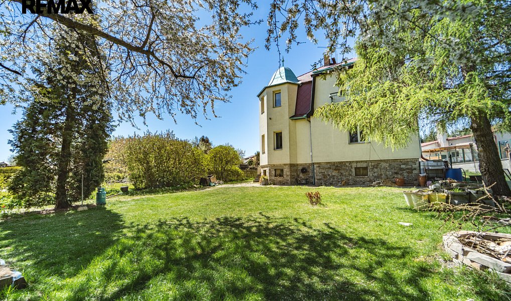 Prodej domu 240 m² s pozemkem 1 897 m², Podlesí – náhled fotky 2