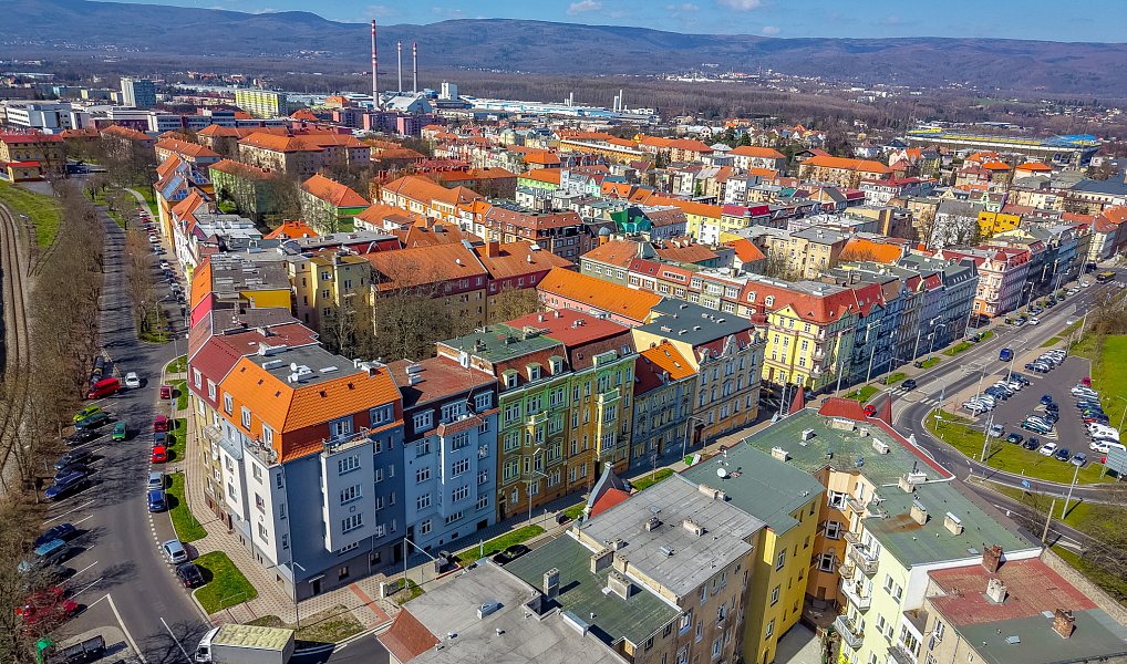 Prodej nájemního domu, činžáku 664 m², Teplice – náhled fotky 16