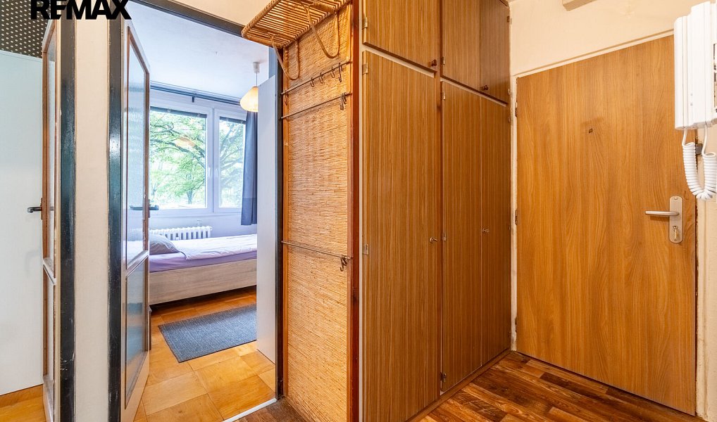 Prodej bytu 4+1 70 m², Praha – náhled fotky 12