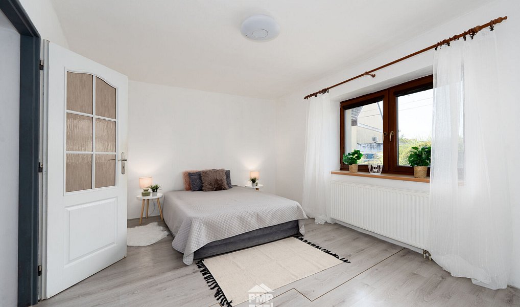 Prodej domu 238 m² s pozemkem 1 218 m², Malešovice – náhled fotky 2