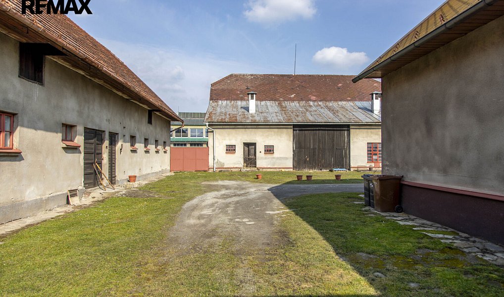 Prodej komerčního pozemku 6 771 m², Valašské Meziříčí – náhled fotky 35