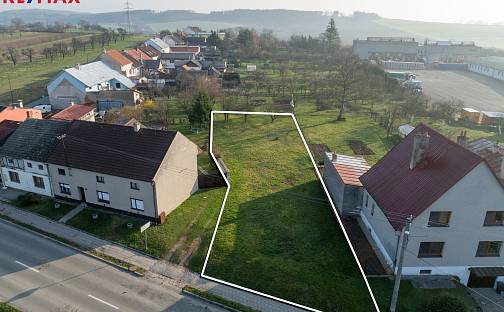 Prodej stavebního pozemku 716 m², Tečovice, okres Zlín