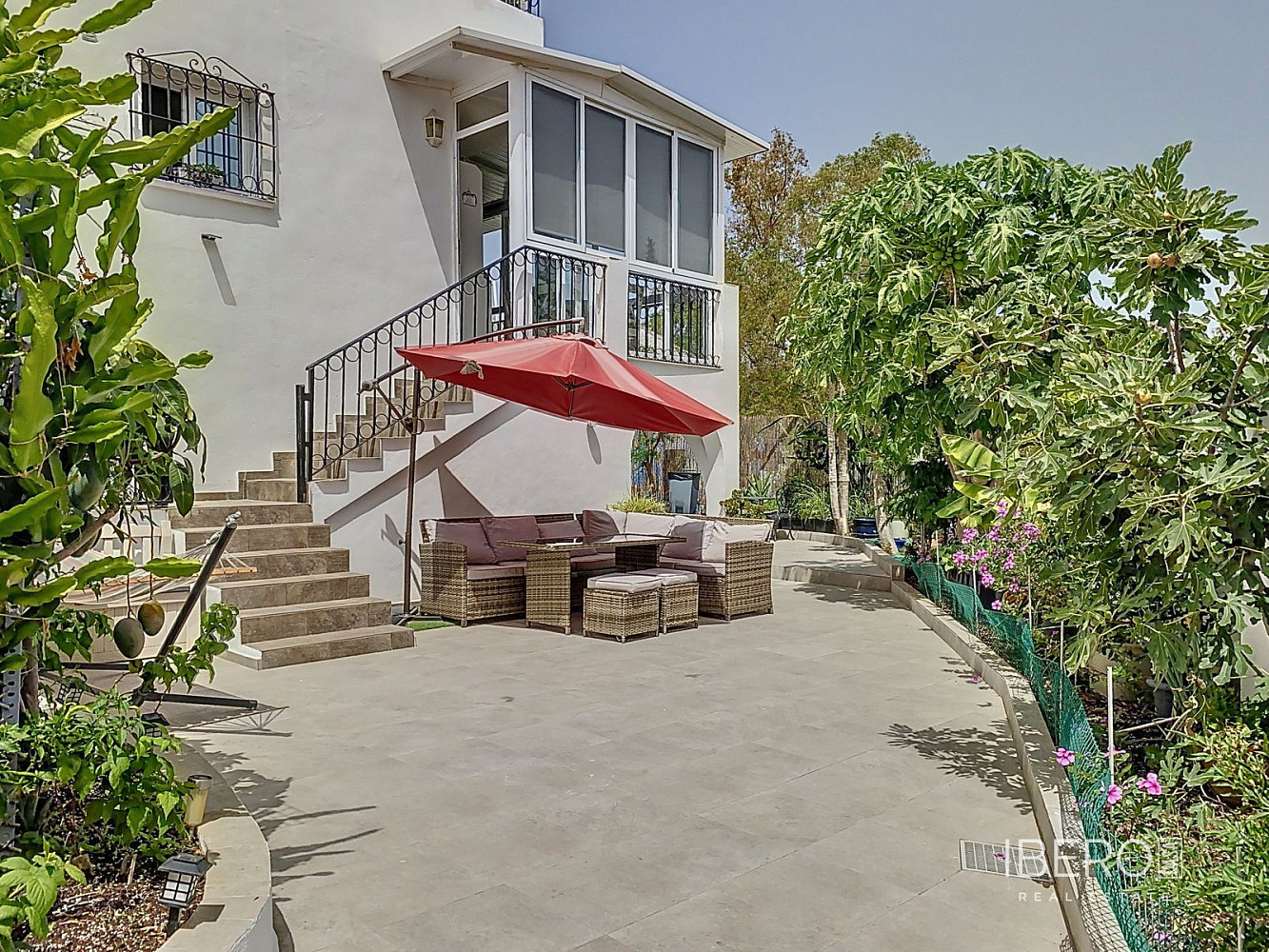 Prodej domu 142 m² s pozemkem 189 m²