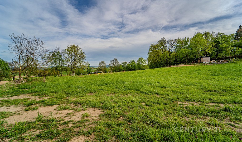 Prodej stavebního pozemku 5 679 m², Vysoký Chlumec – náhled fotky 6