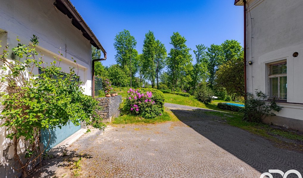 Prodej domu 680 m² s pozemkem 5 000 m², Cvikov – náhled fotky 14