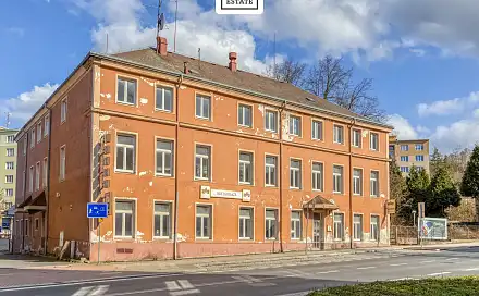Prodej domu 1 886 m² s pozemkem 1 700 m², Studentská, Karlovy Vary - Doubí