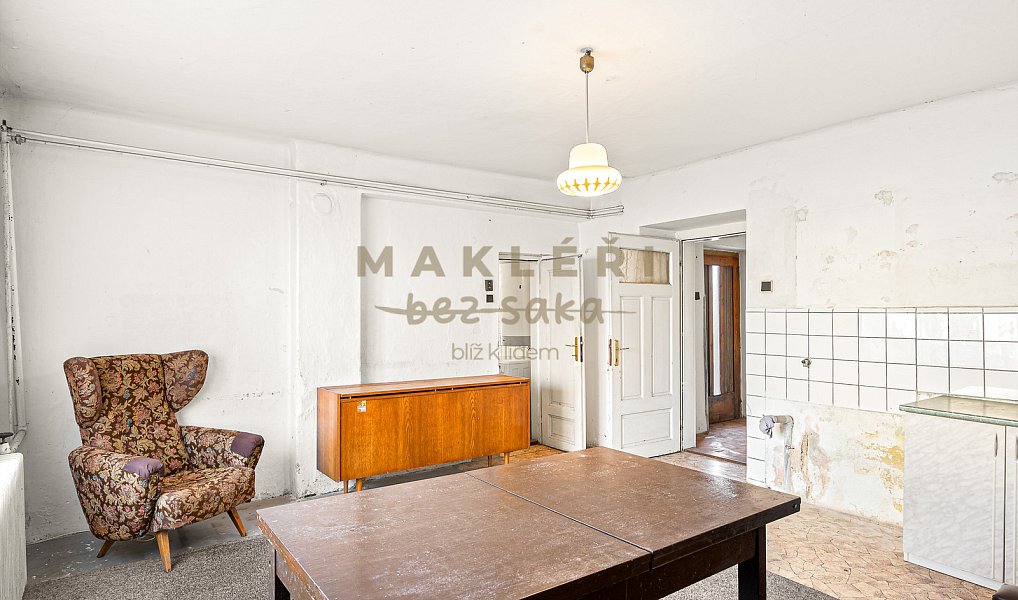 Prodej domu 400 m² s pozemkem 1 899 m², Cítov – náhled fotky 18