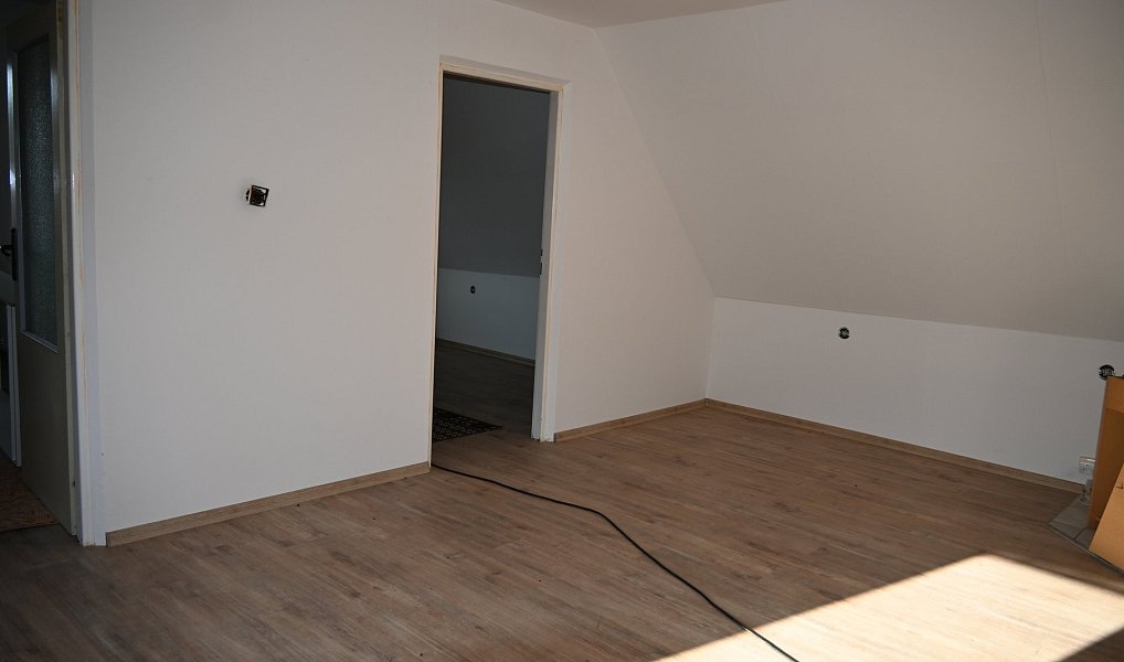 Prodej domu 194 m² s pozemkem 1 508 m², Vrbno pod Pradědem – náhled fotky 11