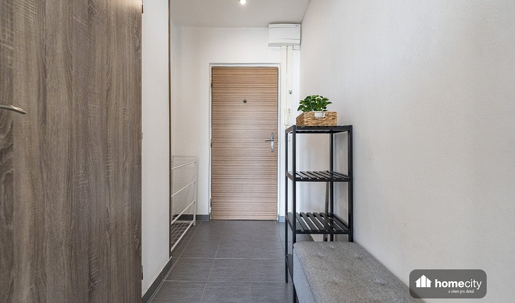 Prodej bytu 2+kk 42 m², Pardubice – náhled fotky 9