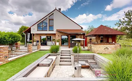Prodej domu 252 m² s pozemkem 1 211 m², Lipová, Valtice, okres Břeclav