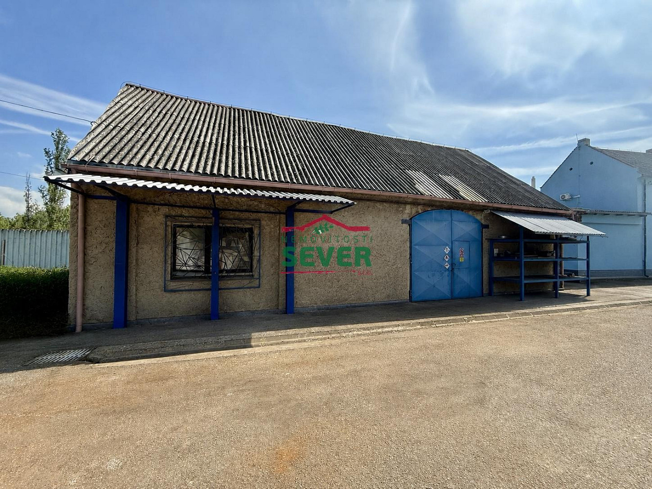 Pronájem skladovacích prostor 180 m²