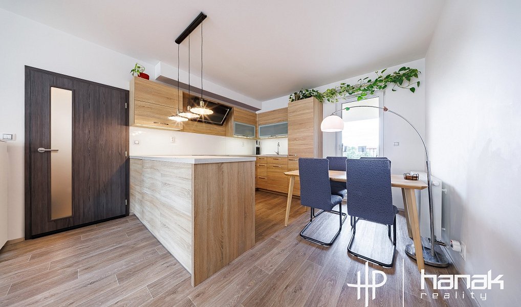 Prodej bytu 4+kk 117 m², Olomouc – náhled fotky 2