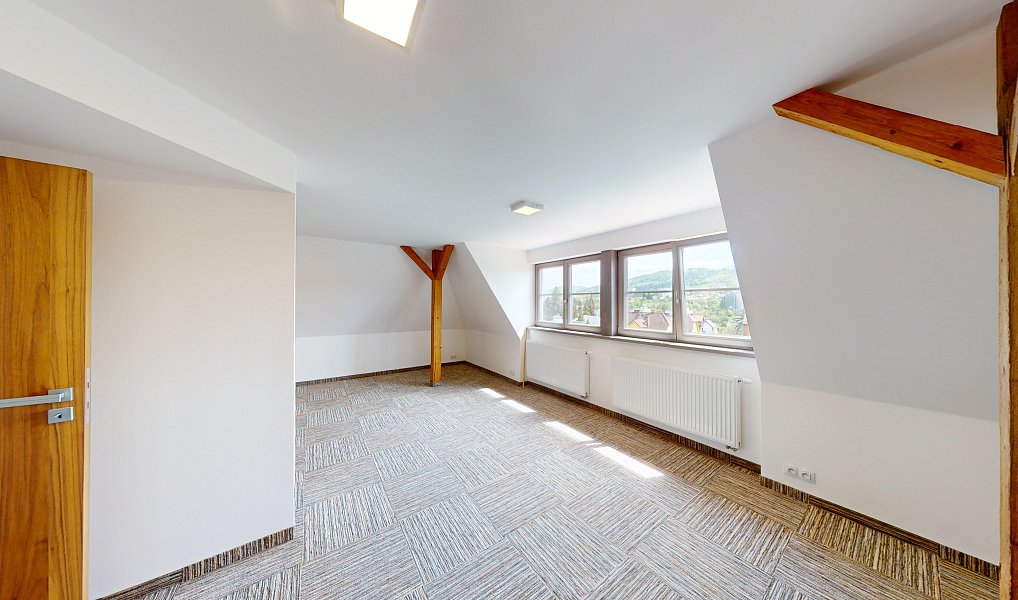 Prodej domu 270 m² s pozemkem 938 m², Karlovy Vary – náhled fotky 20