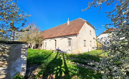 Prodej domu 406 m² s pozemkem 1 019 m², Zaječice, okres Chrudim
