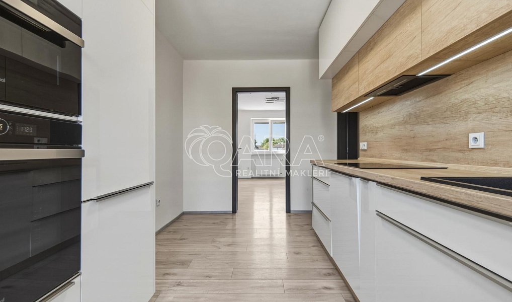 Prodej bytu 2+1 55 m², Hradec Králové – náhled fotky 6