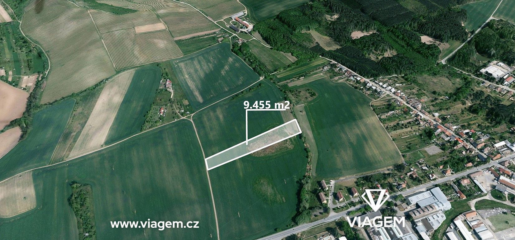 Prodej pole 1 074 m²
